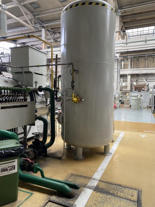 Machines pour le travail du métal et équipement de travail (chaussures de sécurité)-5